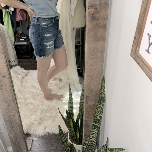 Kancan denim distressed shorts size smalll news 9/28 - Picture 1 of 7